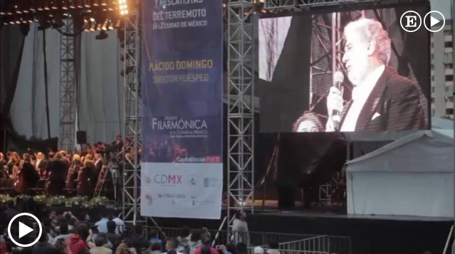 Plácido Domingo dirige un concierto en México por los 30 años del seísmo