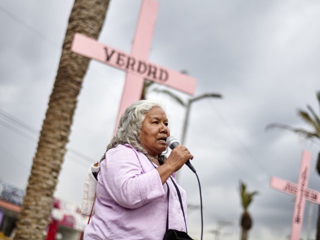 Protesta contra feminicidios en Neza